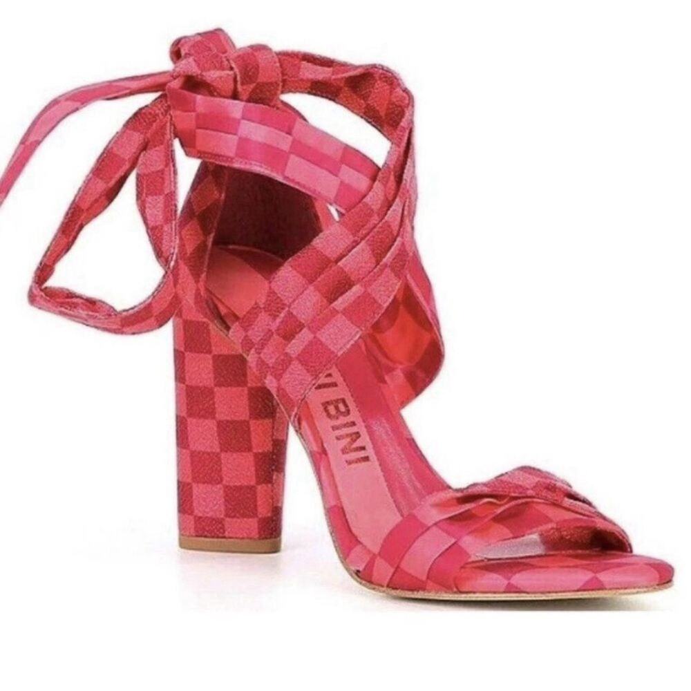 Gianni Bini Pink Checkered Strap Block heel 8.5